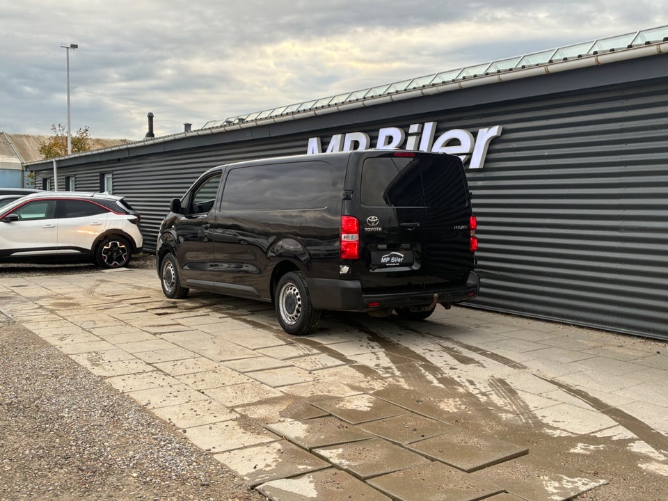 Toyota ProAce 2,0 D 120 Long Comfort 4d