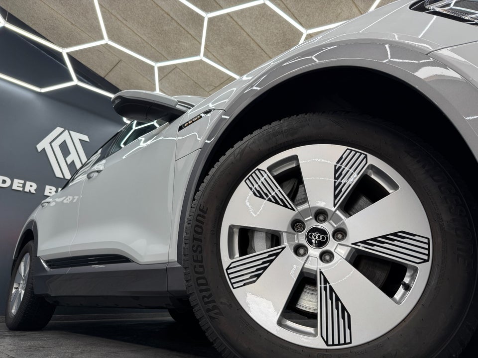 Audi e-tron 55 Advanced quattro 5d