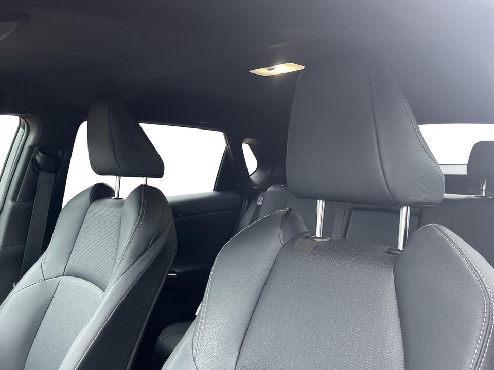 Toyota bZ4X Executive 5d