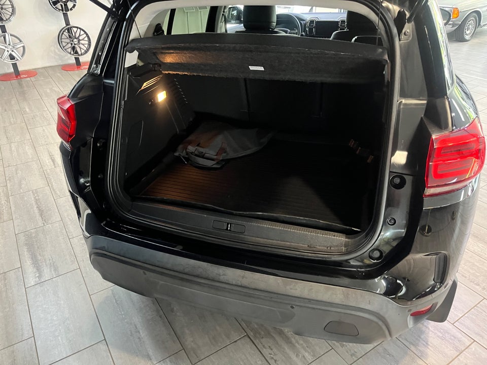 Citroën C5 Aircross 1,6 Hybrid Feel EAT8 5d