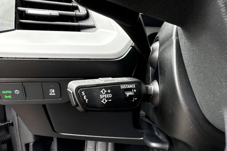 Audi Q4 e-tron 40 Attitude 5d