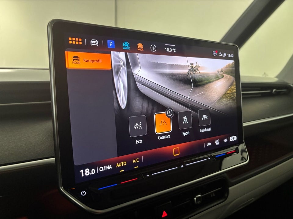 VW ID.Buzz 86 Style 7prs LWB 5d