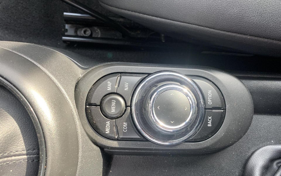 MINI Cooper 1,5 Experience Cabriolet aut. 2d