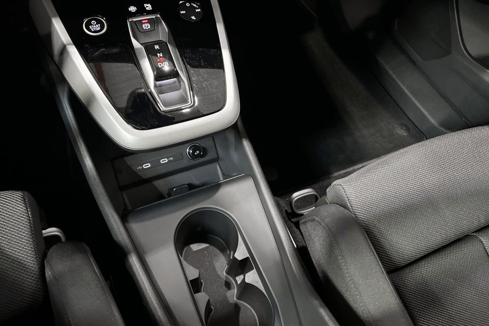 Audi Q4 e-tron 45 Progress 5d