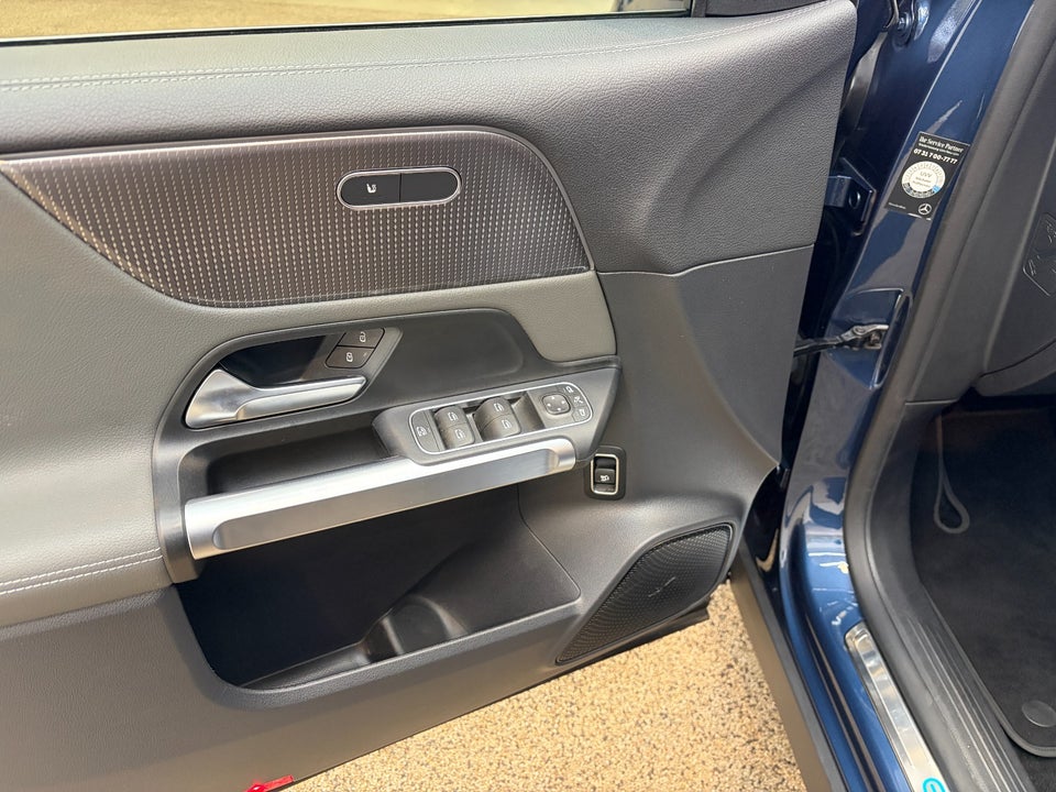 Mercedes EQB250 Electric Art 5d