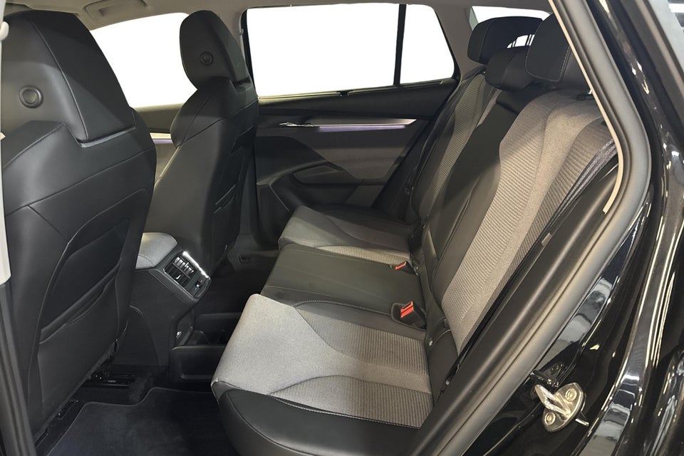 Skoda Enyaq 60 iV Premium 5d