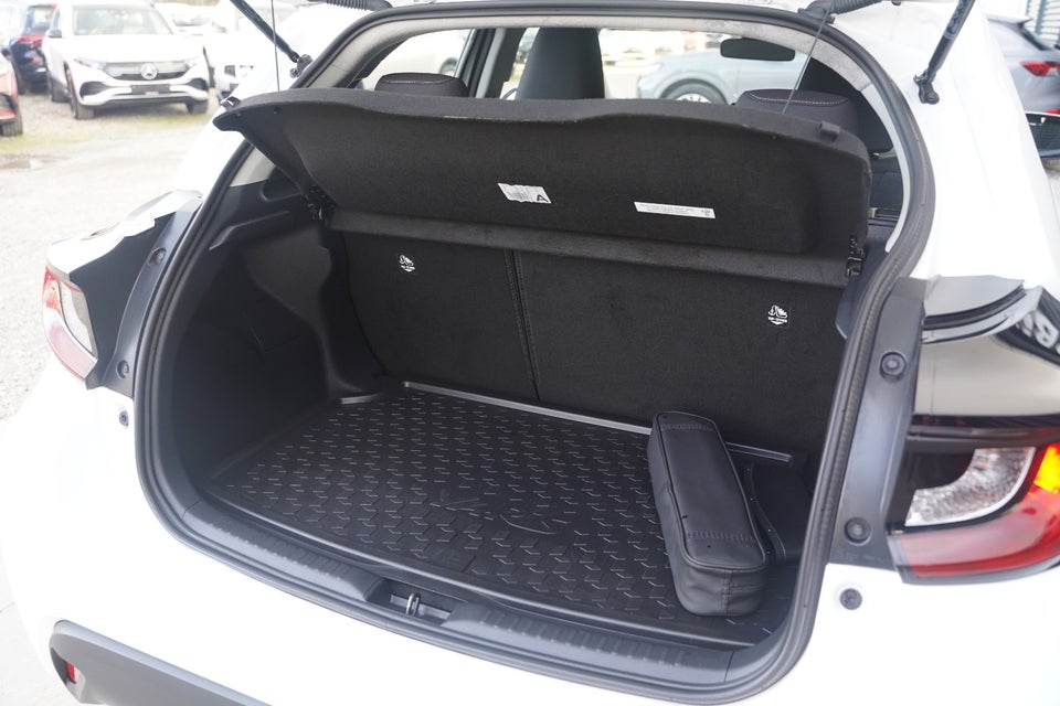 Toyota Yaris 1,5 Hybrid H2 e-CVT 5d