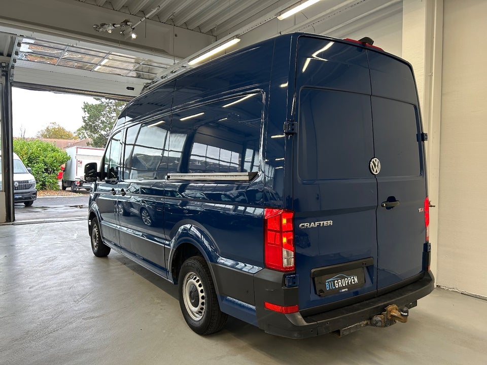 VW Crafter 30 2,0 TDi 177 Kassevogn L3H2