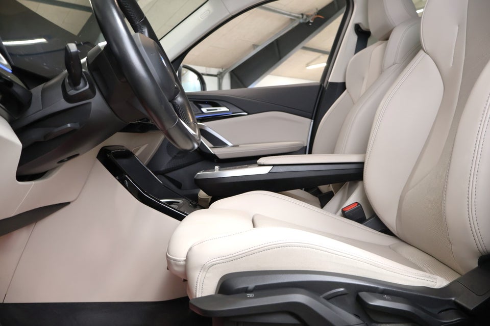 BMW iX1 xDrive30 X-Line 5d