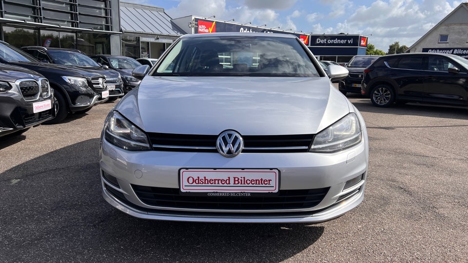 VW Golf VII 1,4 TSi 150 Highline BMT 5d