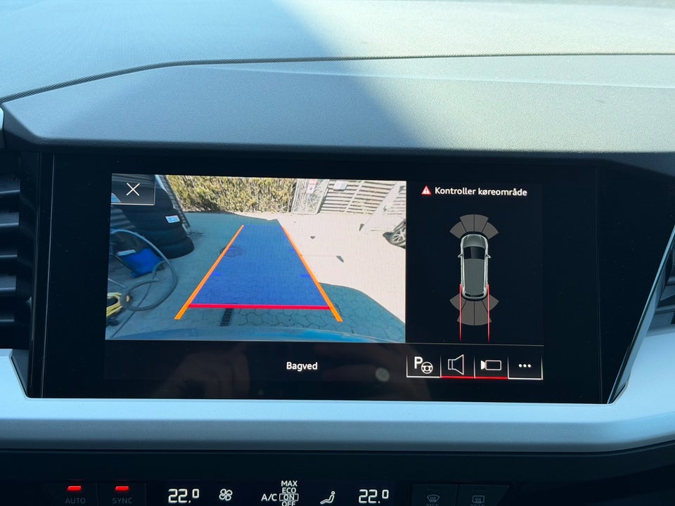 Audi Q4 e-tron 40  5d