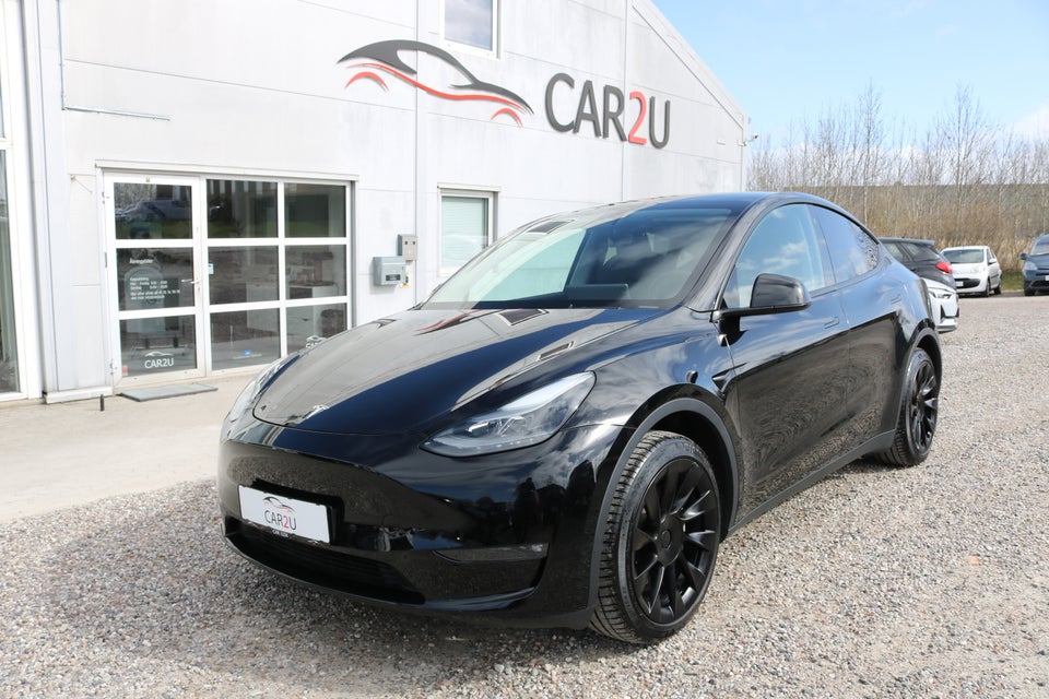 Tesla Model Y Long Range AWD 5d