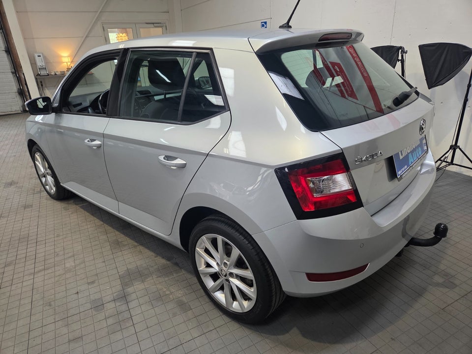 Skoda Fabia 1,0 TSi 110 Ambition DSG 5d