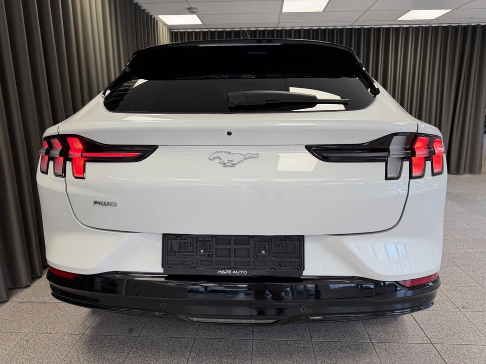 Ford Mustang Mach-E 91 Premium Extended Range AWD 5d