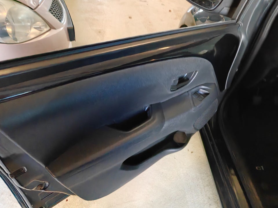 Citroën C1 1,2 PureTech Feel 5d