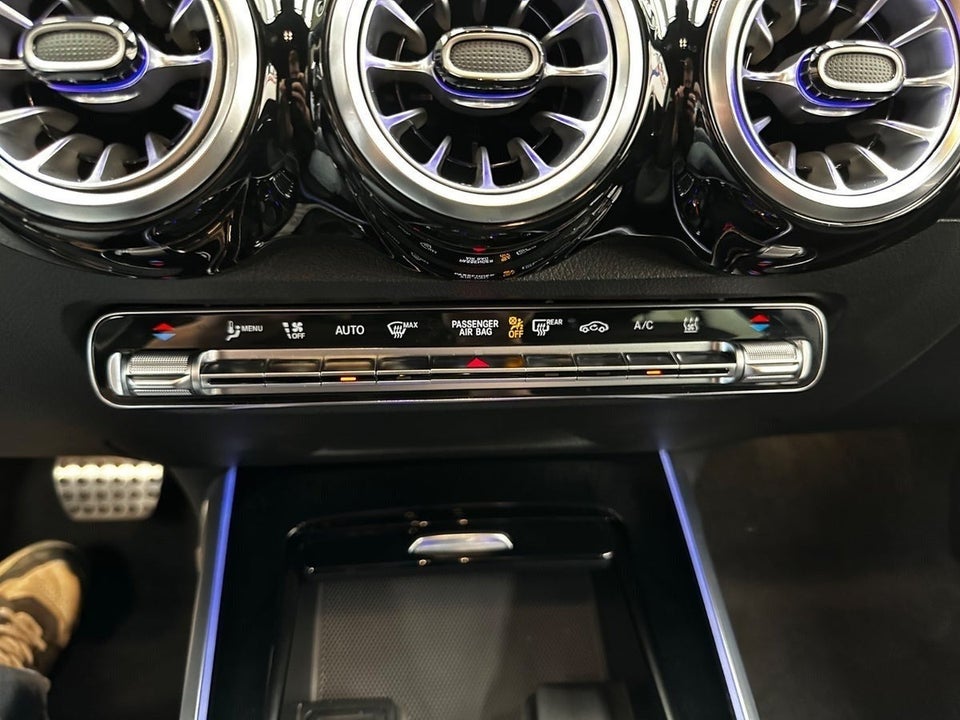 Mercedes EQB350 AMG Line 4Matic 5d