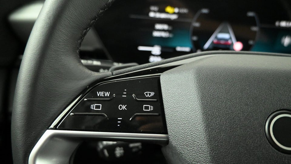 Audi Q6 e-tron Progress quattro 5d