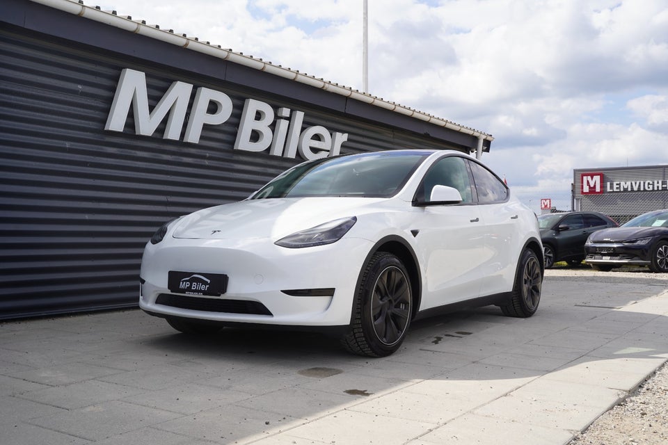 Tesla Model Y RWD 5d