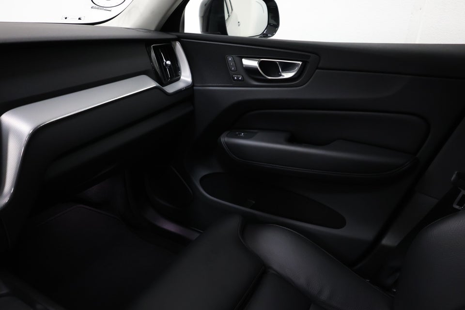 Volvo XC60 2,0 T6 ReCharge Plus Bright aut. AWD 5d