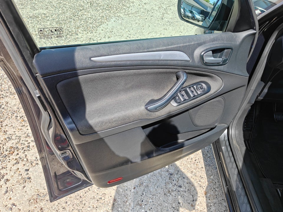 Ford S-MAX 2,0 TDCi 140 Collection 7prs 5d