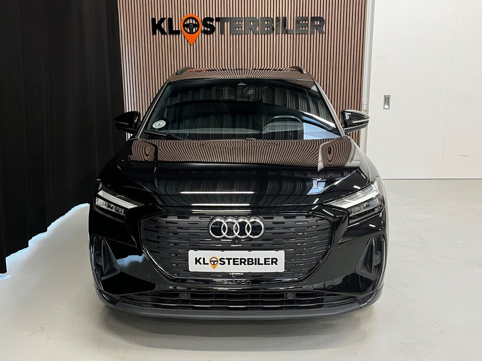 Audi Q4 e-tron 40 S-line 5d