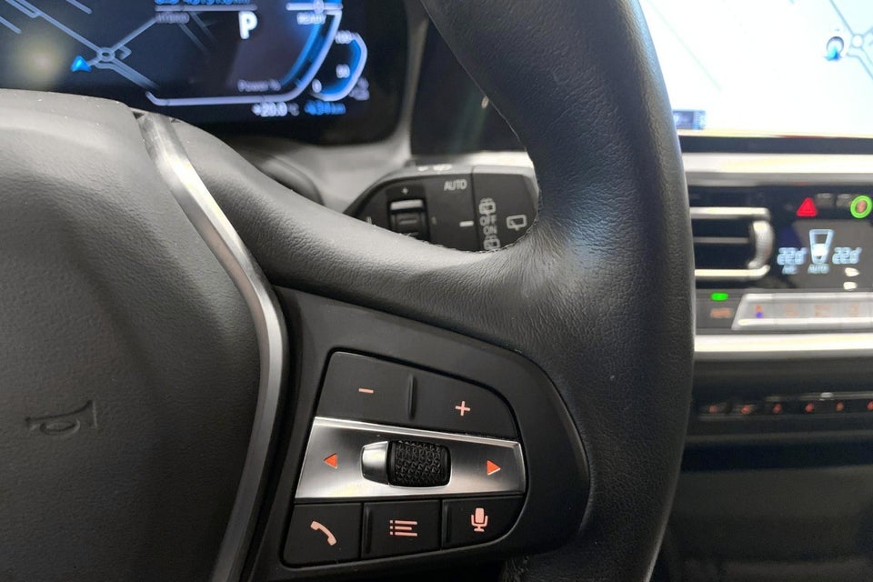 BMW 330e 2,0 Touring Sport Line aut. 5d