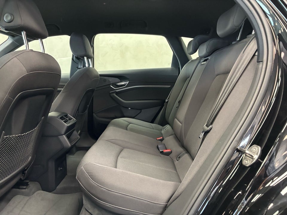 Audi e-tron 55 Advanced quattro 5d