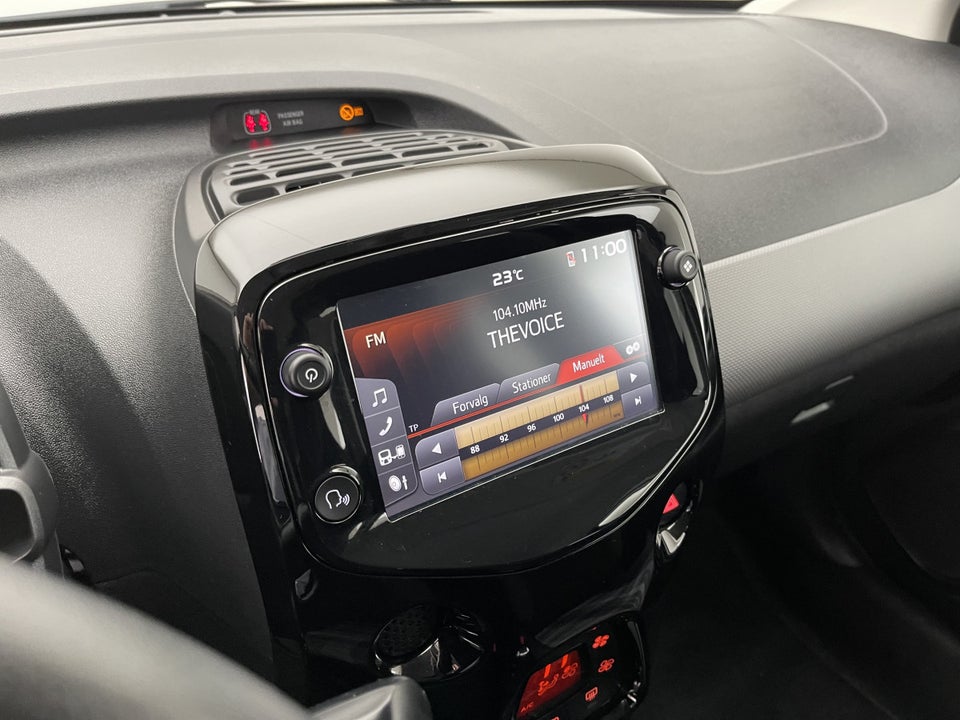 Peugeot 108 1,0 e-VTi 72 Allure+ 5d