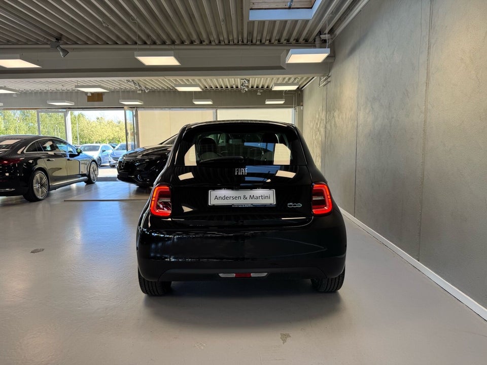 Fiat 500e 42 la Prima by Bocelli 3d