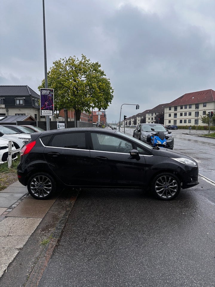 Ford Fiesta 1,0 SCTi 100 Titanium aut. 5d