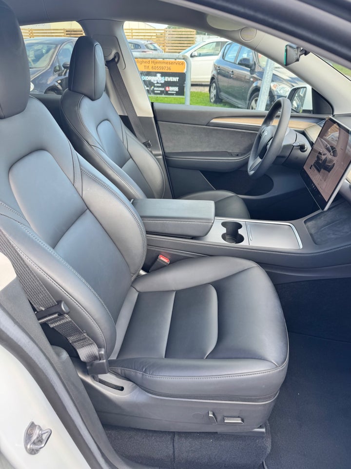 Tesla Model Y RWD 5d