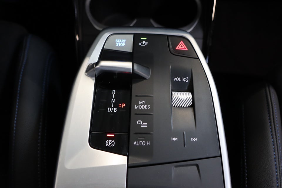 BMW iX1 xDrive30 M-Sport Premium 5d