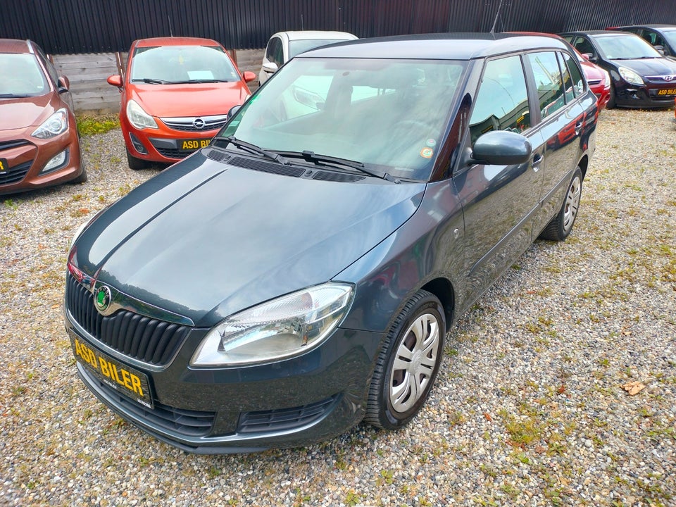 Skoda Fabia 1,4 16V Ambiente Combi 5d