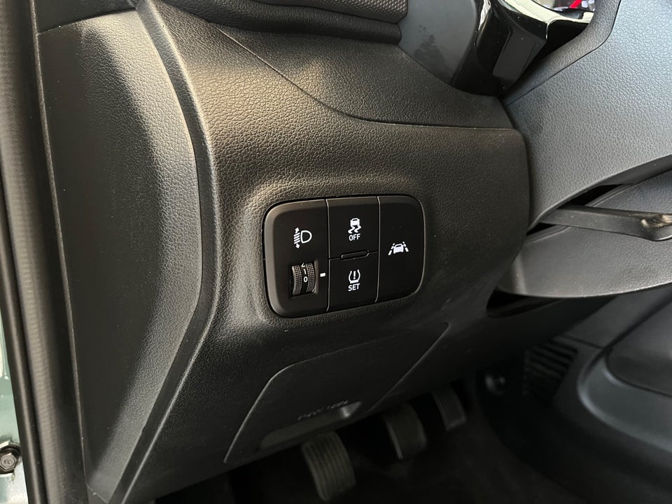 Hyundai i10 1,0 MPi Essential 5d