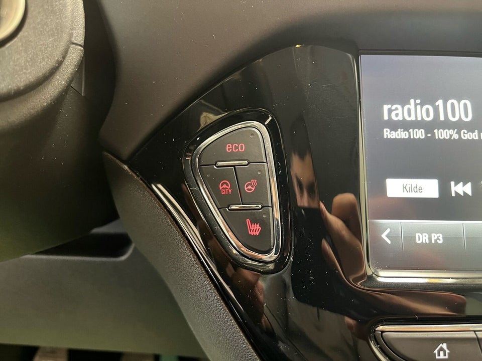 Opel Corsa 1,4 16V Enjoy 5d