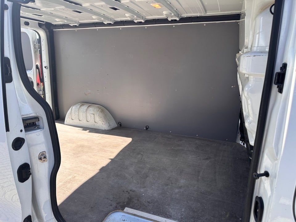Renault Trafic T29 1,6 dCi 120 L2H1