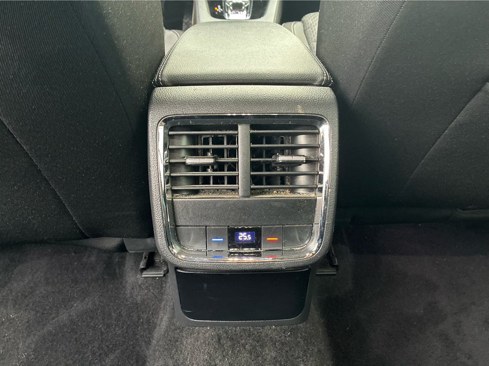 Skoda Octavia 1,4 TSi iV Plus Combi DSG 5d