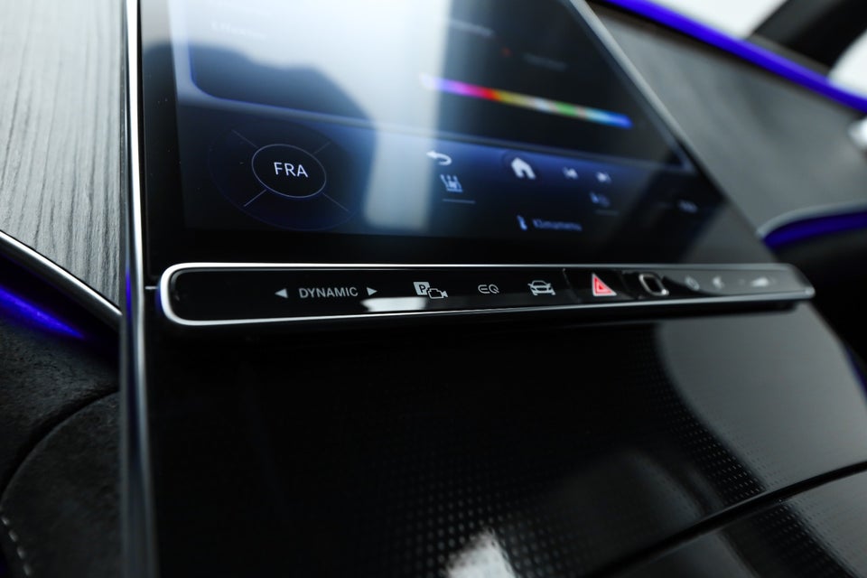 Mercedes EQE350 AMG Line 4d