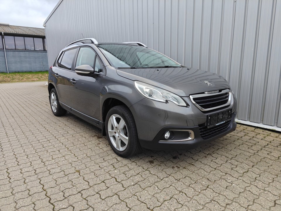 Peugeot 2008 1,2 VTi 82 Active Sky 5d