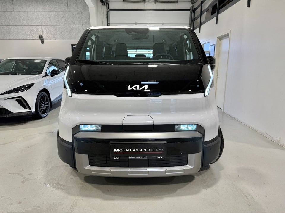 Kia PV5 71 Long Range Upgrade 5d