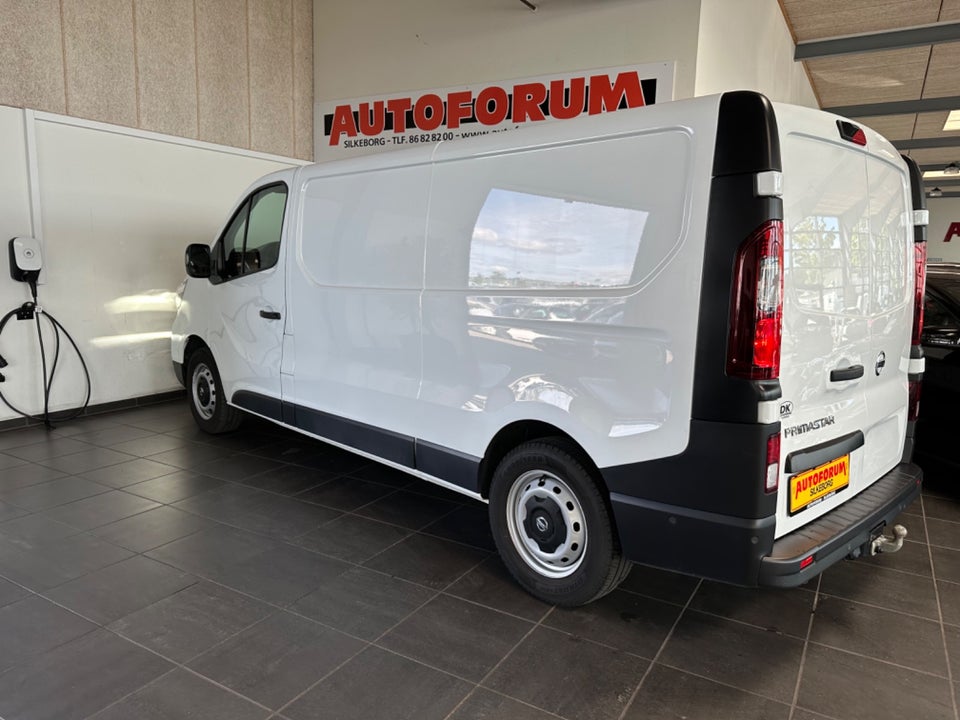 Nissan Primastar 2,0 dCi 150 L2H1 N-Connecta Van