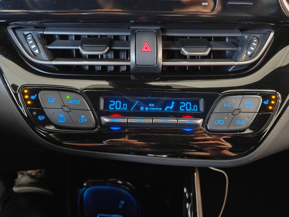 Toyota C-HR 1,8 Hybrid C-HIC CVT 5d