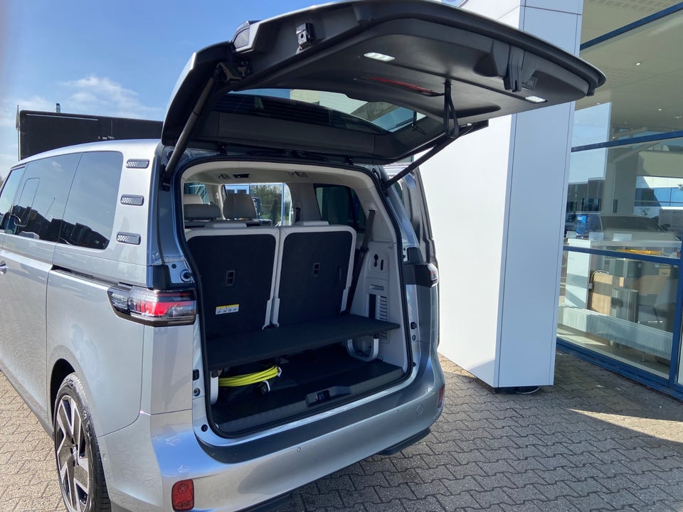 VW ID.Buzz 86 Style+ 7prs LWB 5d