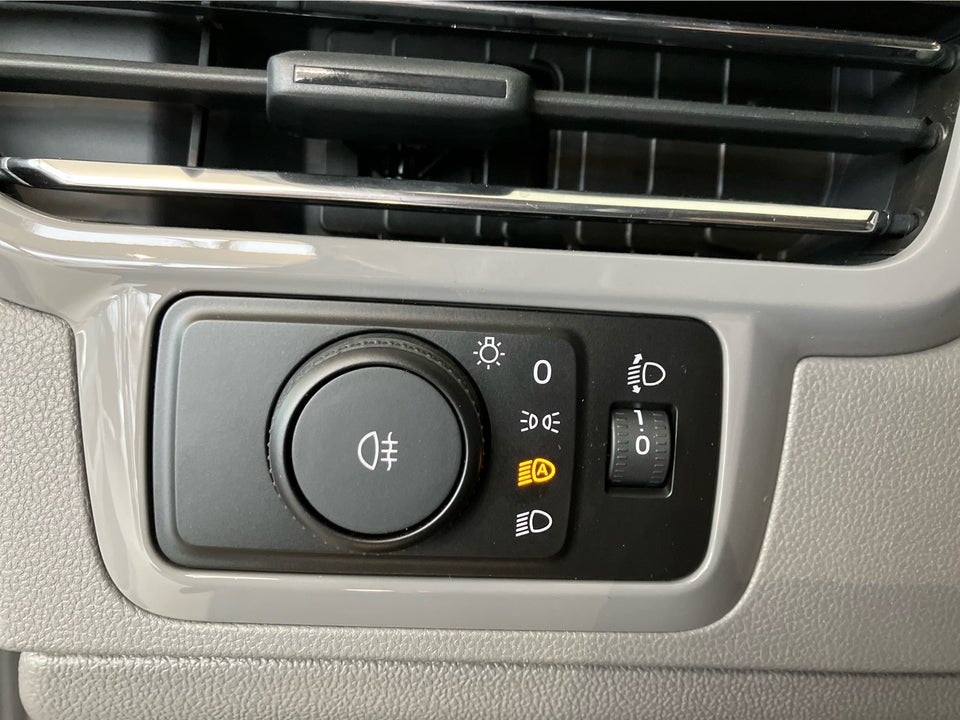 VW Transporter 2,0 TDi 150 PanAmericana Kassevogn aut. LWB