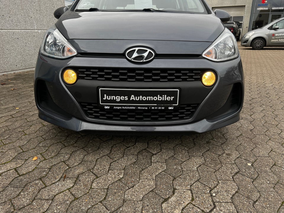 Hyundai i10 1,0 Touch 5d