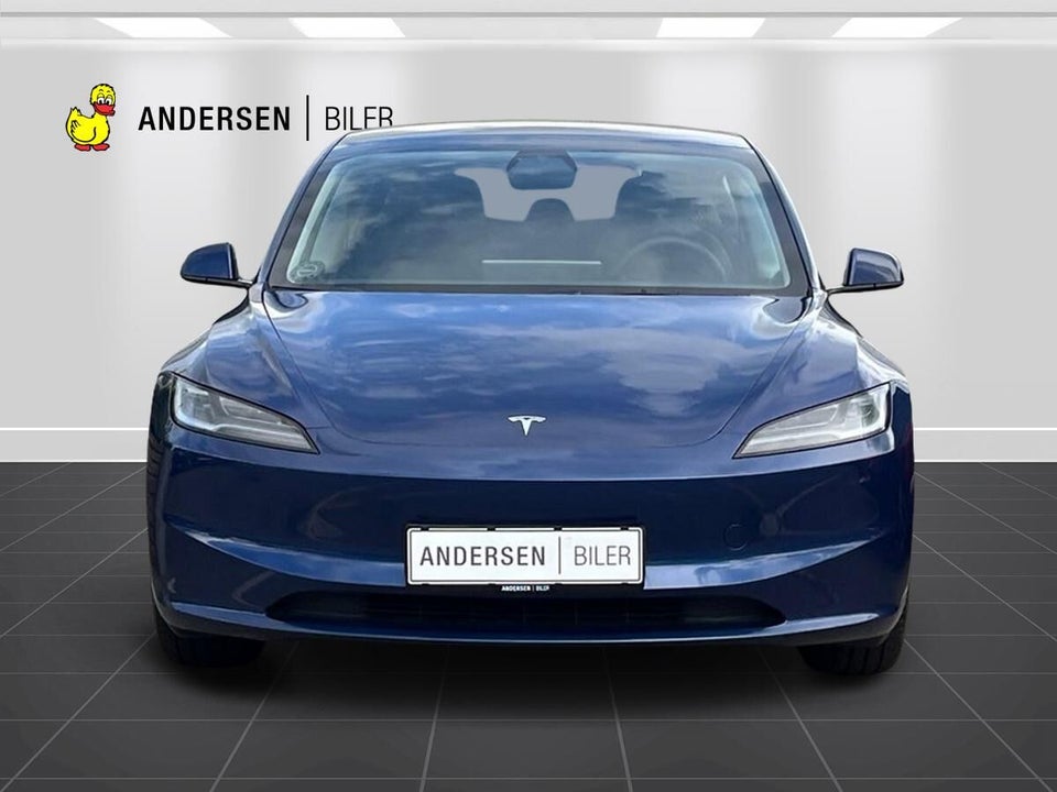 Tesla Model 3 RWD 4d