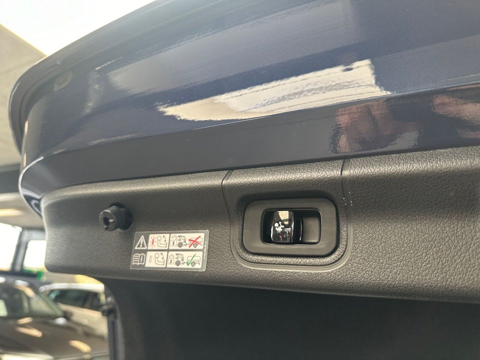 Mercedes EQE300 Avantgarde 4d