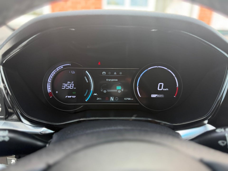 Kia Niro 64 EV Prestige 5d