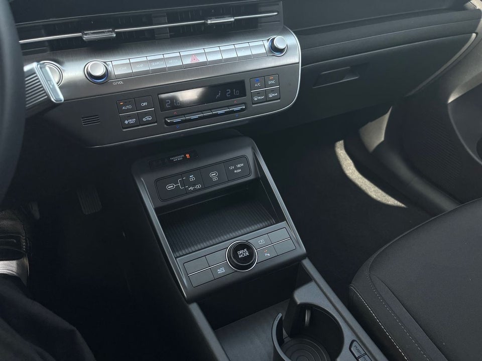 Hyundai Kona 65 EV Essential 5d