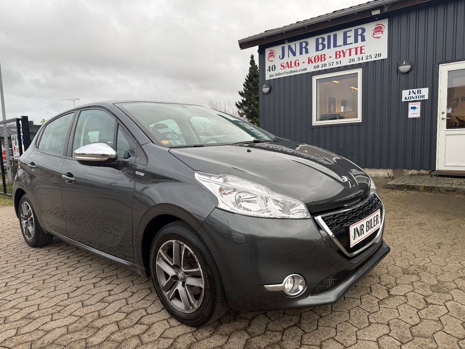 Peugeot 208 1,2 VTi Allure 5d